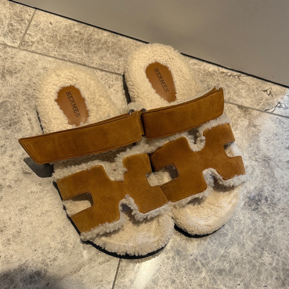 Hermes Tan and Cream Women's Slippers